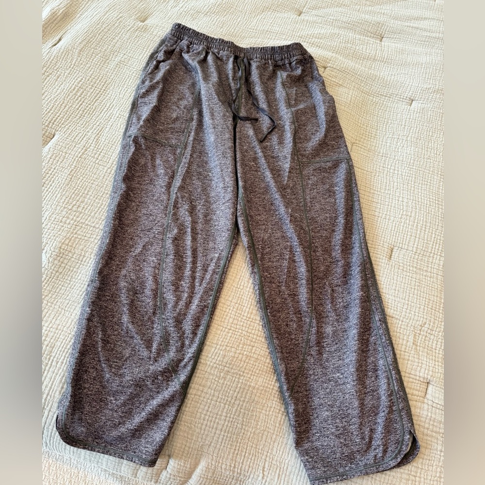 Lululemon joggers